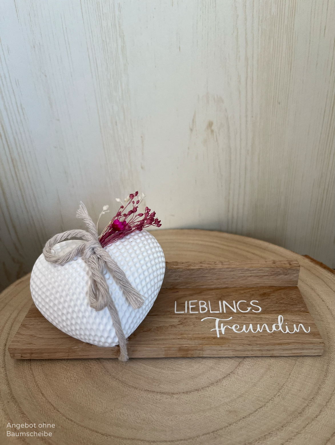 Rautenherz mittel mit Klötzchenleiste, Band und Blumen