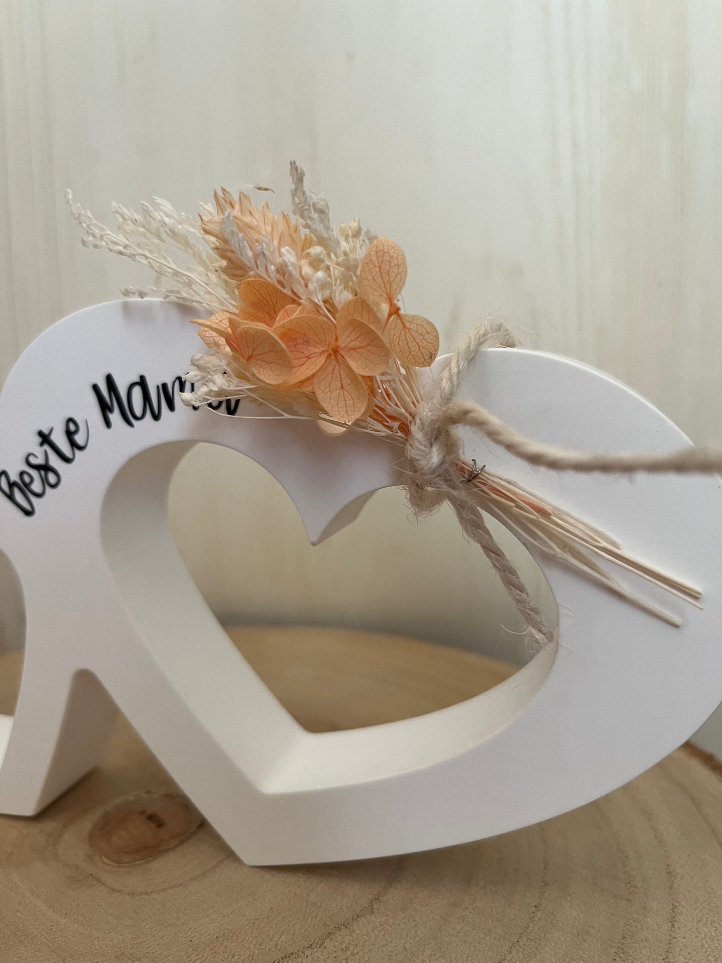 Doppelherz mit Blumen und Text